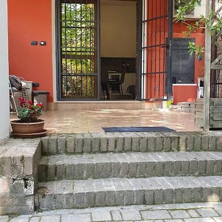 Daire Beatrixhome Oasi In Citta Ferrara
