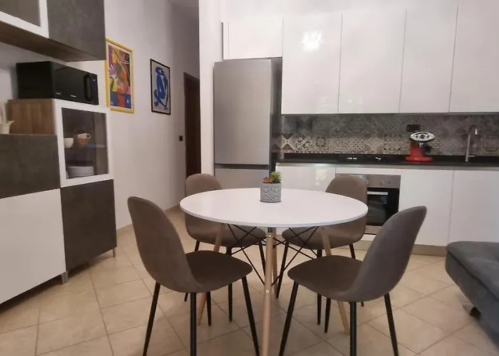 Beatrixhome Oasi In Citta アパート フェラーラ